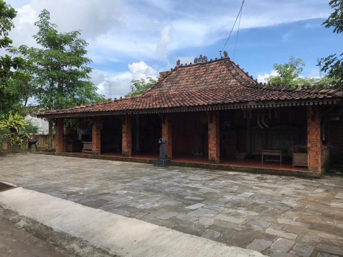Legiyem Homestay Yogyakarta Kültér fotó